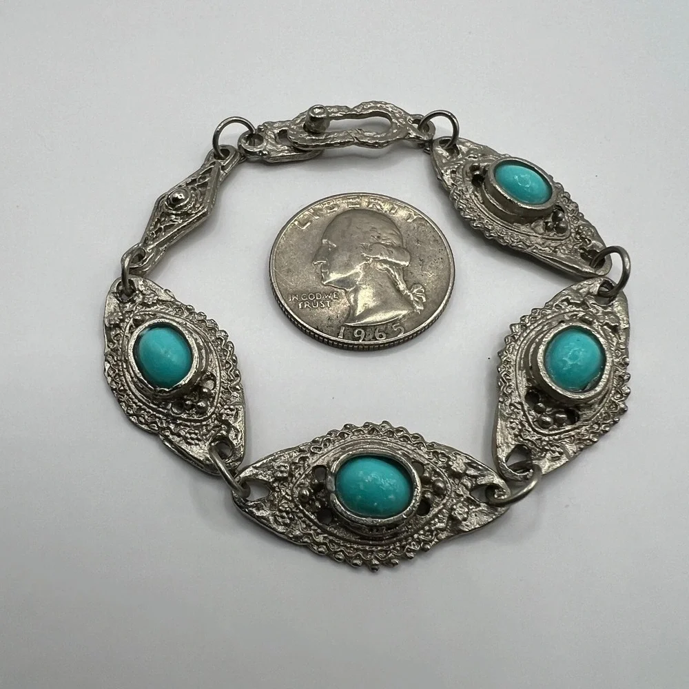 Vintage Bracelet Faux‎ Turquoise Silver Tone Stations Links